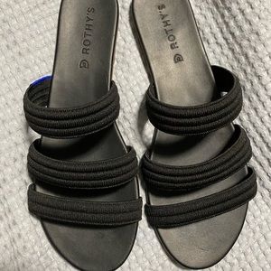 Rothy’s new black triple band sandals 9.5